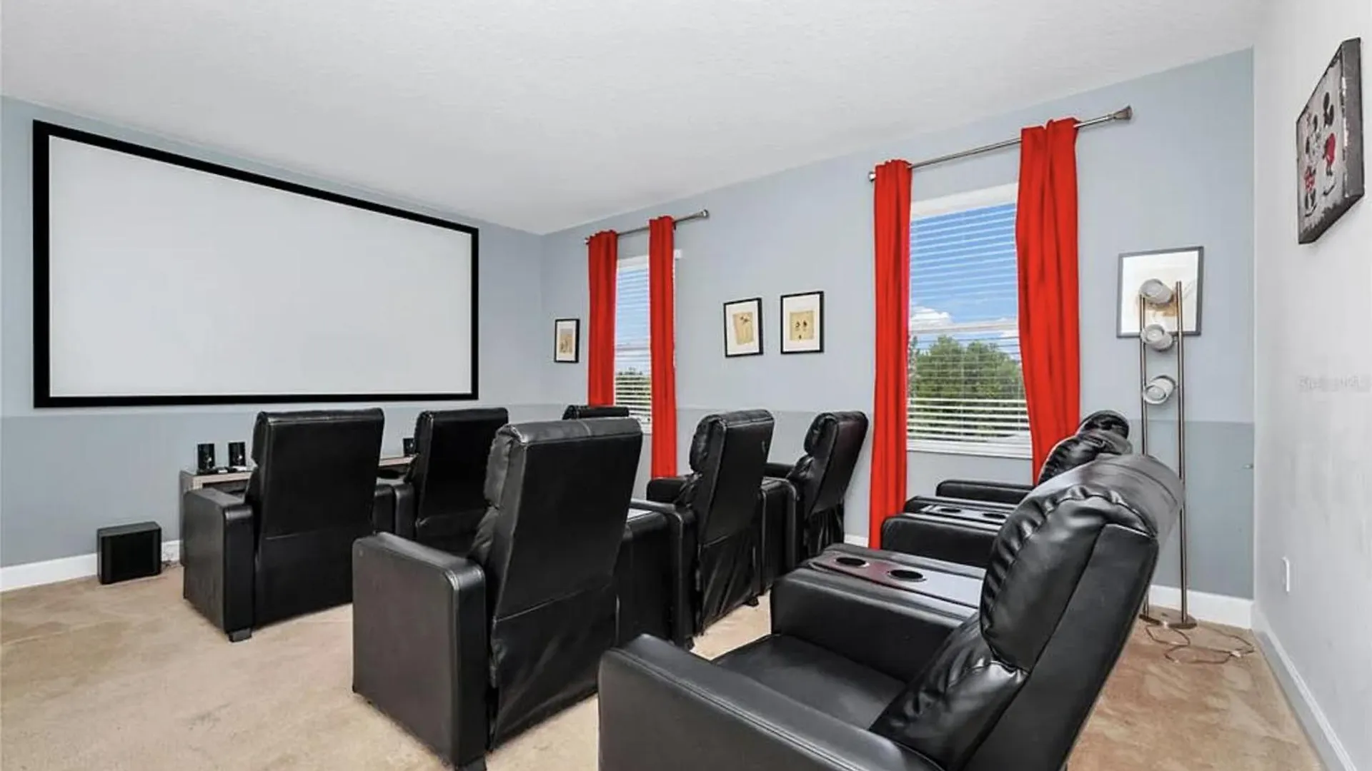 Glamour Pool Retreat Sleep 33 Theater Two Games Rm Access To The Best Resort 达文波特
